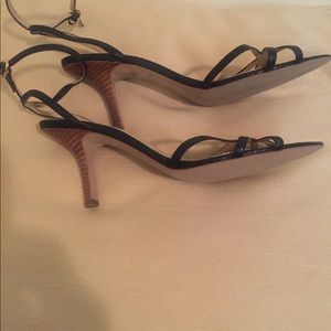 Ann Taylor loft black strapped sandals